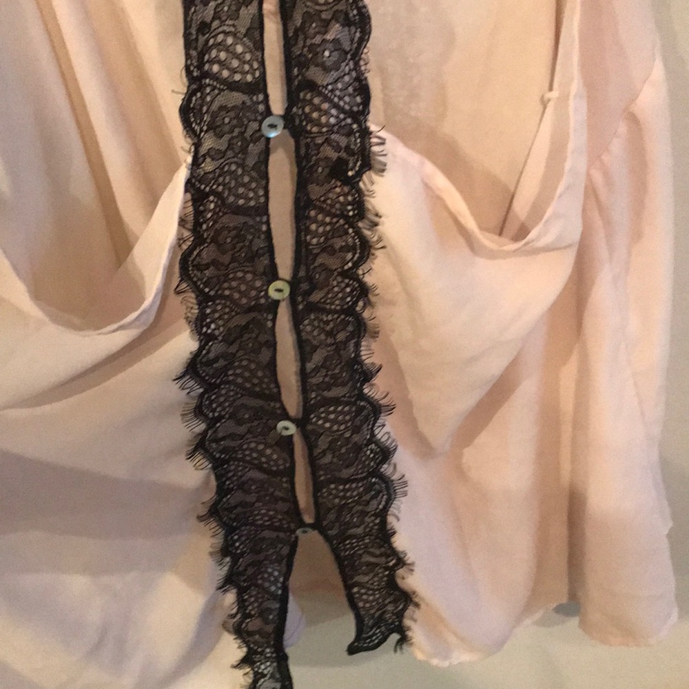 Shirt - Picture 5 of 6